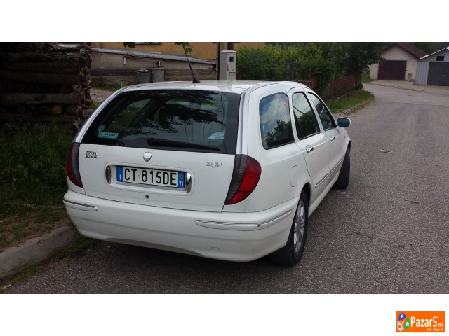 Lancia Lybra 2005