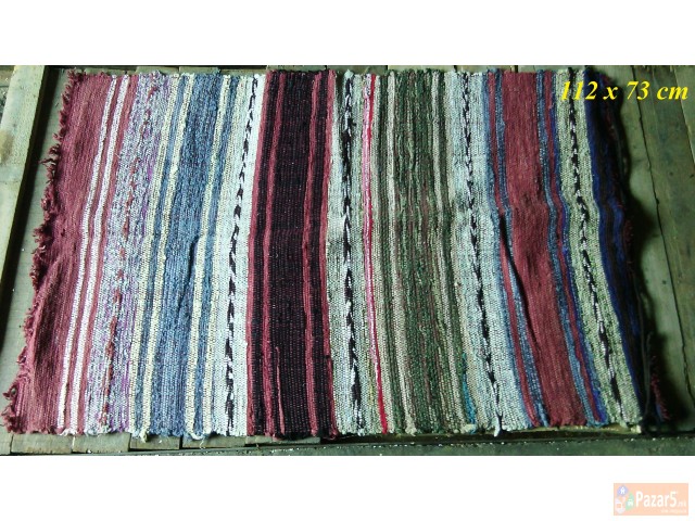 Продавам 5 нови килими-дипли!