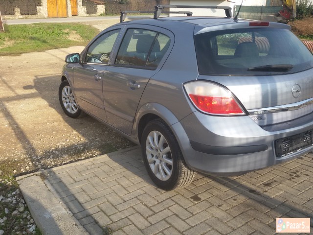 Opel Astra H 1.7 Cdti 2006 Godina
