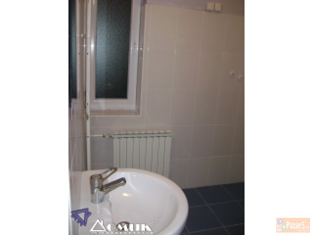 Domik Izdava Deloven Prostor Vo Centar