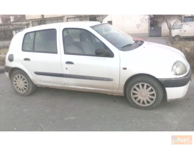 Se Prodava Ili Menuva Clio1.9d