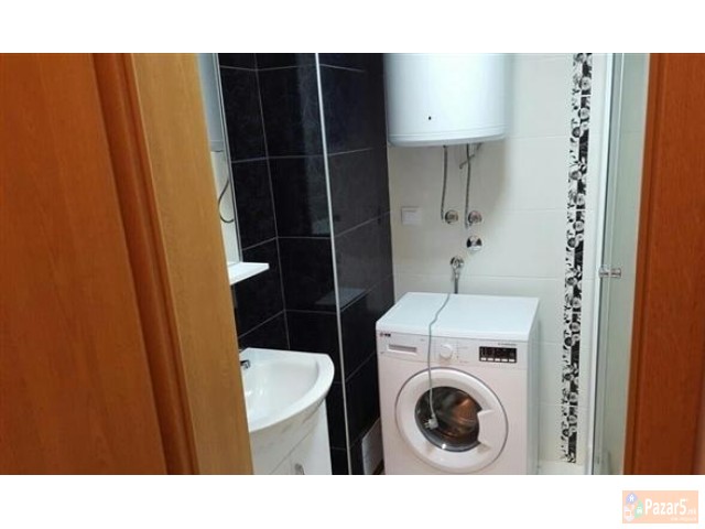 Nov Moderen Stan Vo Leptokarija