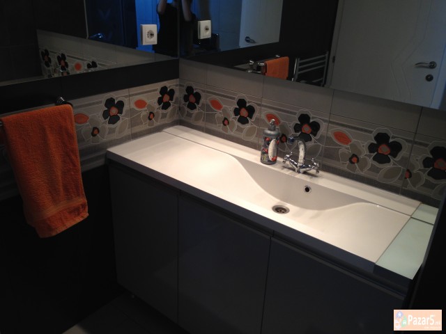 Izdavam Kompletno Namesten Stan 53m2