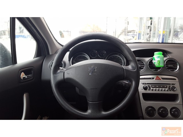 Se Prodava Peugeot 308
