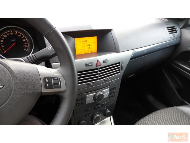 Opel Astra 1.7 Cosmo Full Oprema