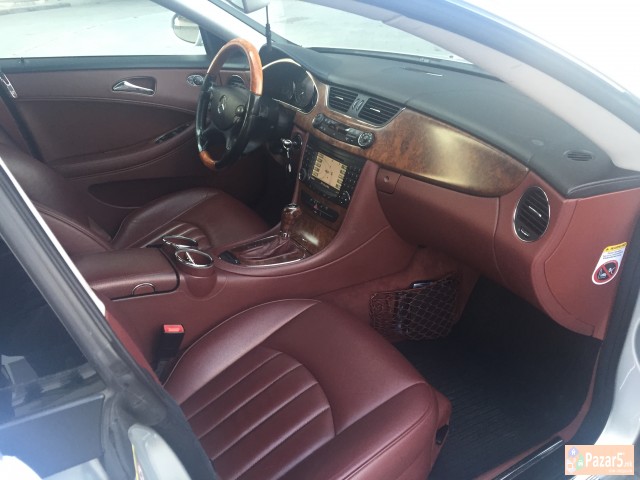 Se Prodava Mercedes 320 Cls