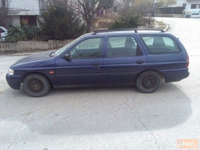 Prodavam Ford Escort 1.8 Obicen Dizel