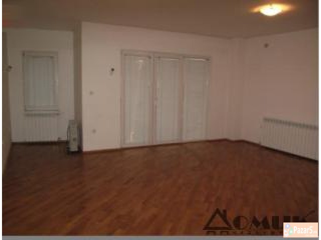 Domik Izdava Prazen Stan Vo Debar Maalo