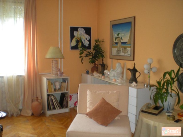 Se Izdava Cetvorosoben Stan Vo Aerodrom