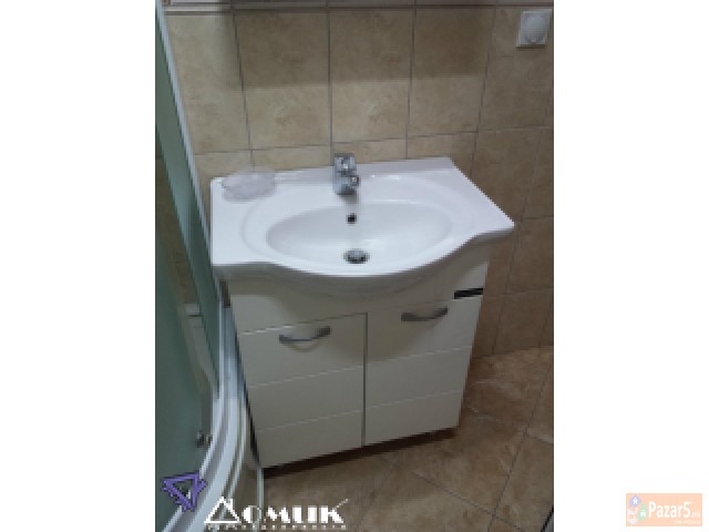 Domik Izdava 3 Soben Luksuzen Stan Vo Crnice