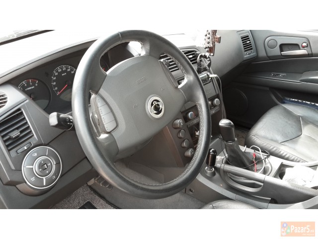 Se Prodava Dzip Sang Yong Kairon