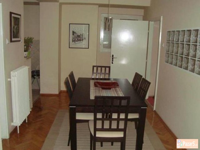 Se Izdava Trosoben Stan Vo Kisela Voda