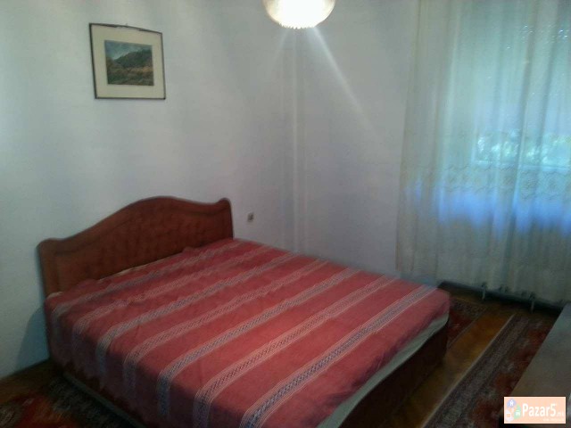 Издавам стан во Аеродром