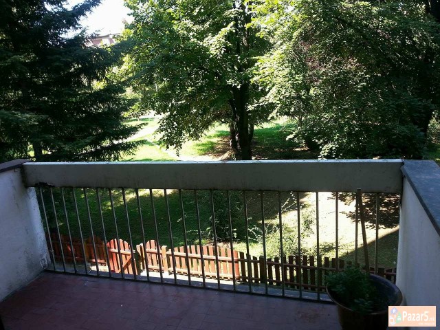 Издавам стан во Аеродром