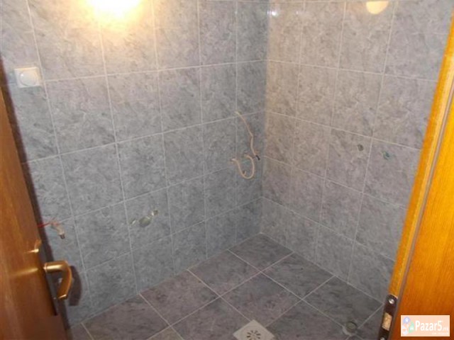 Se Izdava Prazen Stan Vo Hrom