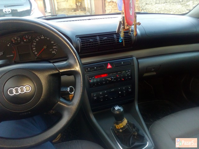 Audi A4 2000 G.redizajn 1.9tdi 110 K 3700e