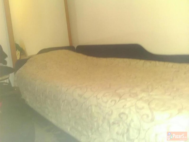 СЕ ИЗДАВА ДВОСОБЕН СТАН КАЈ СКОПЈАНКА