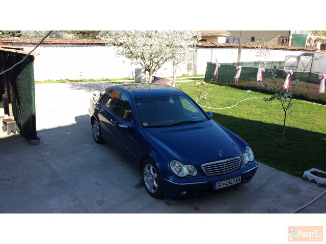 Mercedes C270 2003 Godina
