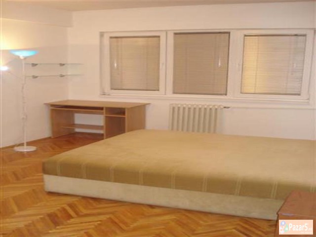 СЕ ИЗДАВА ДВОСОБЕН СТАН ВО КИСЕЛА ВОДА