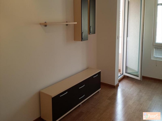 СЕ ИЗДАВА ПРАЗЕН ТРОСОБЕН СТАН ВО АЕРОДРОМ