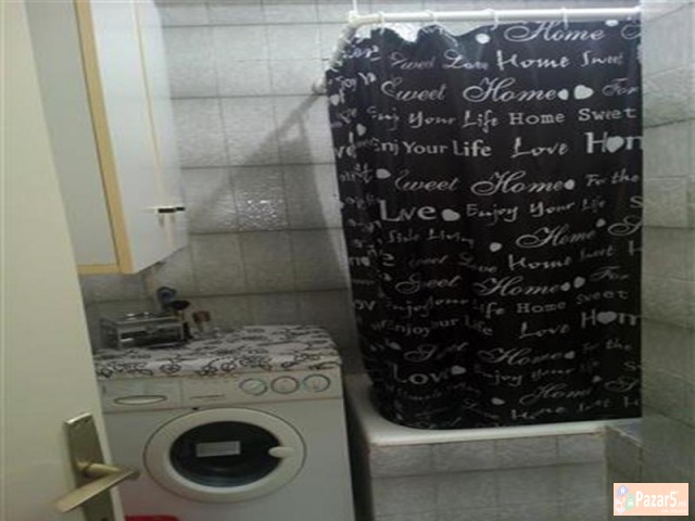 СЕ ИЗДАВА ДВОСОБЕН СТАН ВО КИСЕЛА ВОДА