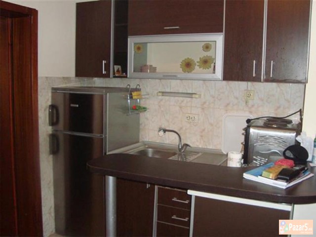 СЕ ИЗДАВА ДВОСОБЕН СТАН ВО МИЧУРИН