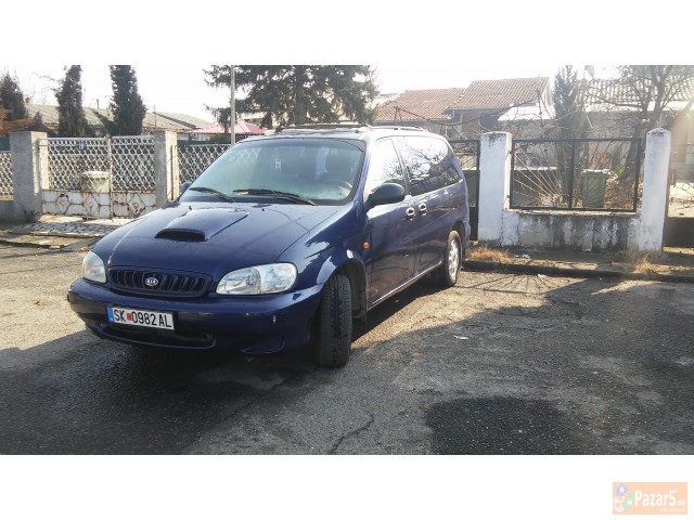 Se Prodava Kia Carnival 2.9 