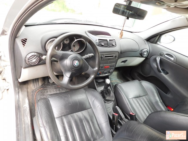 Alfa 147 1.6 Ts 2001 Godina 