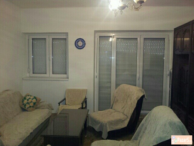 Izdavam Namesten Stan Kaj Zeleznicka