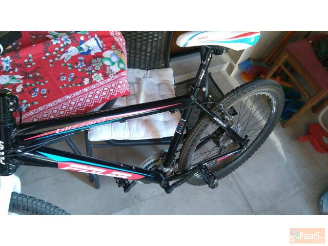 Продавам точак Полар