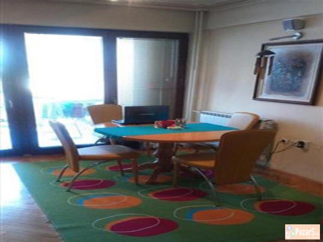 Se Iznajmuva Dvosoben Stan Vo Karposh 4