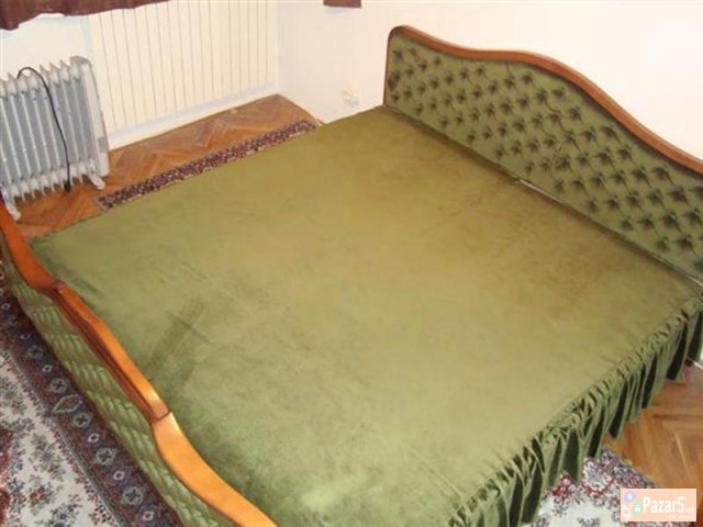 СЕ ИЗДАВА ТРОСОБЕН СТАН ВО АЕРОДРОМ