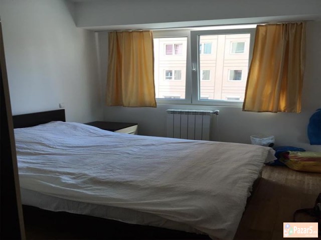 СЕ ИЗДАВА ДВОСОБЕН СТАН ВО АЕРОДРОМ