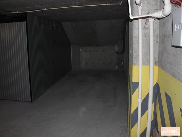 СЕ ИЗДАВА ДВОСОБЕН СТАН ВО НОВО ЛИСИЧЕ