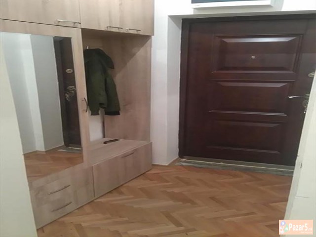 СЕ ИЗДАВА ТРОСОБЕН СТАН ВО КАРПОШ 2