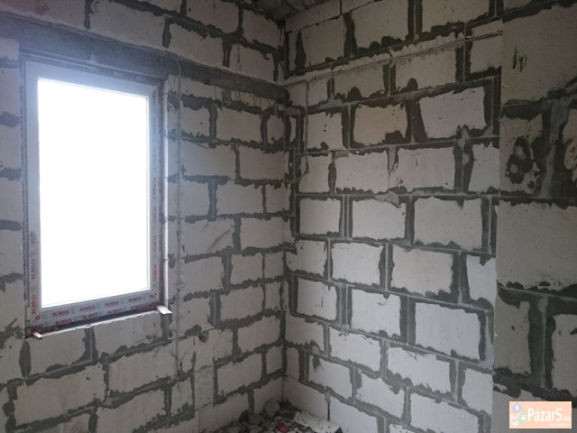 Се продава стан дуплекс кај студентскиот дом Пелаг