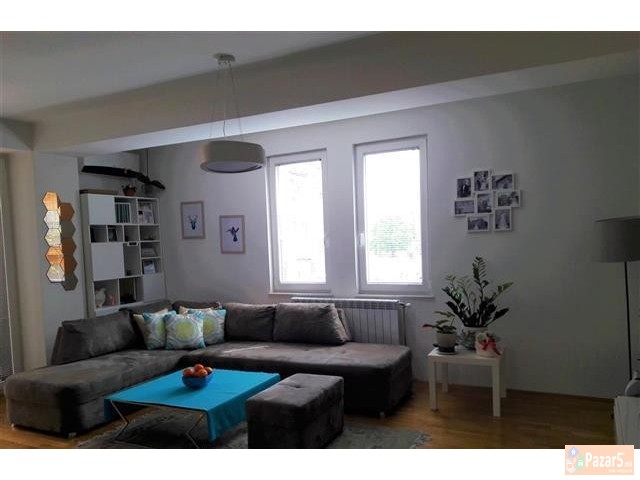 Се изнајмува 60м2 стан во Карпош 2