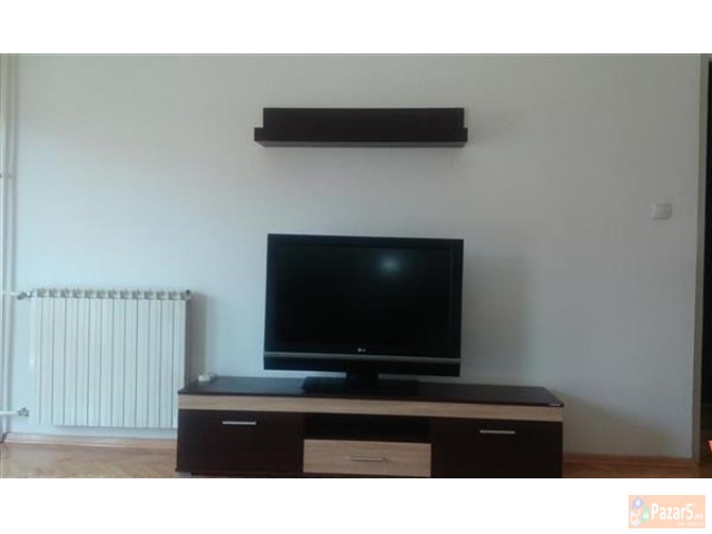 Се изнајмува стан 50м2 на ул.Ленинова