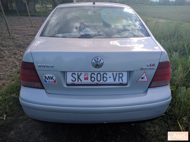 Продавам Бора 1. 9 тди