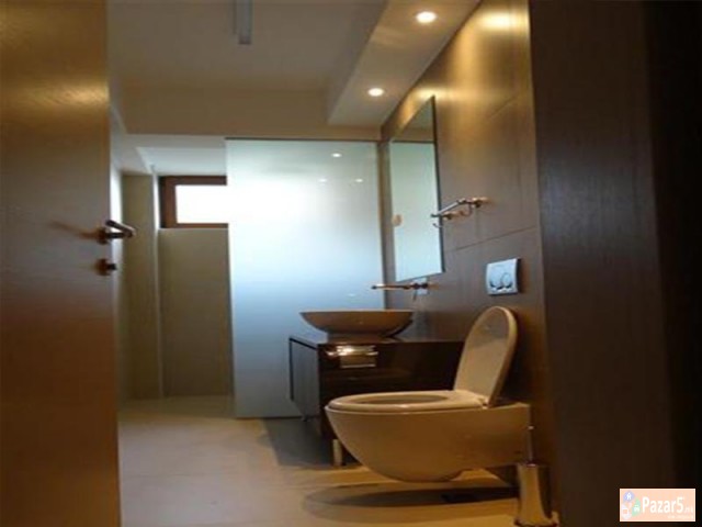 Se Iznajmuva Dvosoben Stan Vo Karposh 4