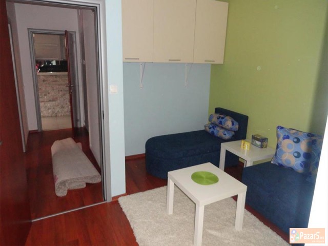 Se Iznajmuva Trosoben Stan Vo Aerodrom