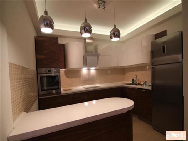 СЕ ИЗДАВА НОВ ЧЕТИРИСОБЕН СТАН НА ВОДНО