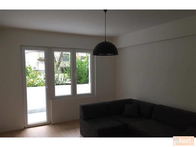 Се продава реновиран стан 46м2 во Карпош 2