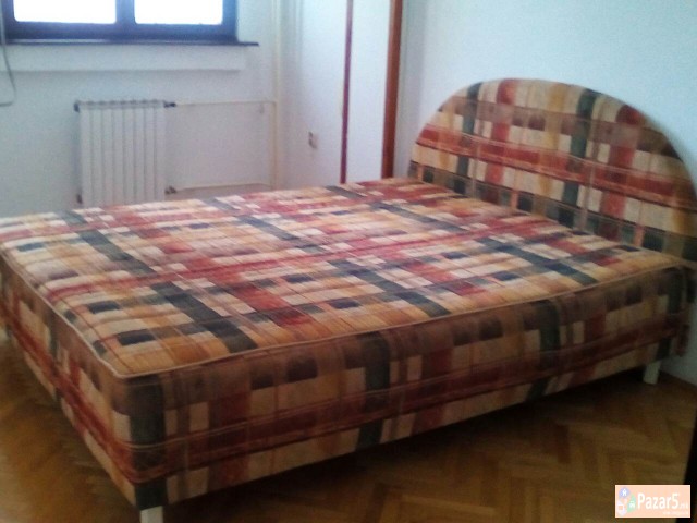 Се изнајмува 67м2 стан во Тафталиџе