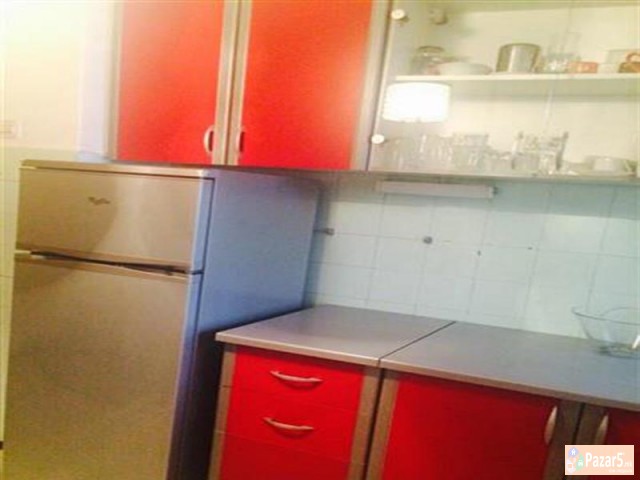 СЕ ИЗДАВА ТРОСОБЕН СТАН ВО ЦЕНТАР