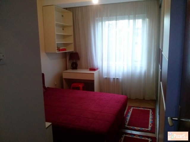 СЕ ИЗДАВА НАМЕСТЕН СТАН ВО МИЧУРИН