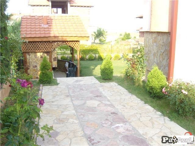 СЕ ПРОДАВА НОВА КУЌА ВО БАРДОВЦИ