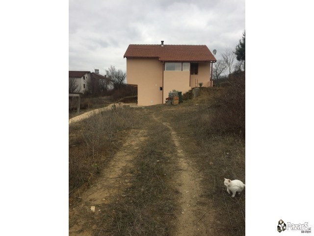 Плац во Волково