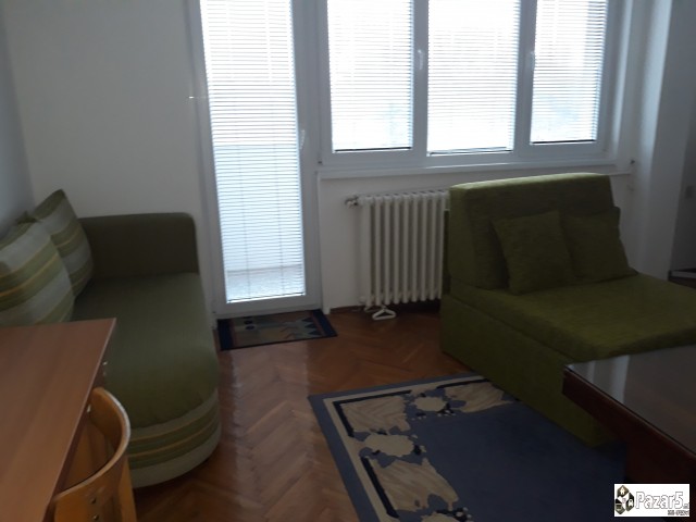 Се издава стан во Центар