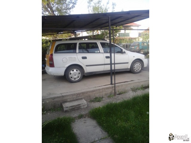 Prodavam Opel Astra 1.2 Karavan